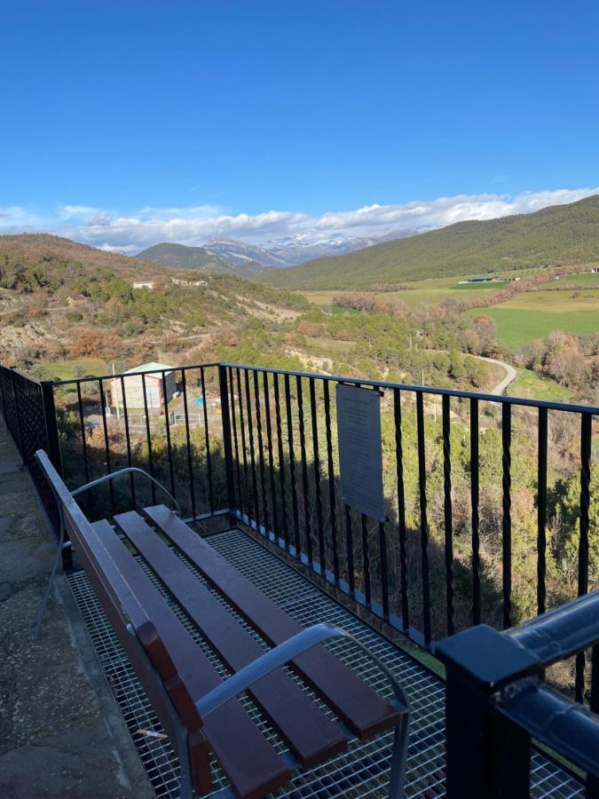 Apartamentos Pirineos Ordesa El Pueyo de Araguas Luaran gambar