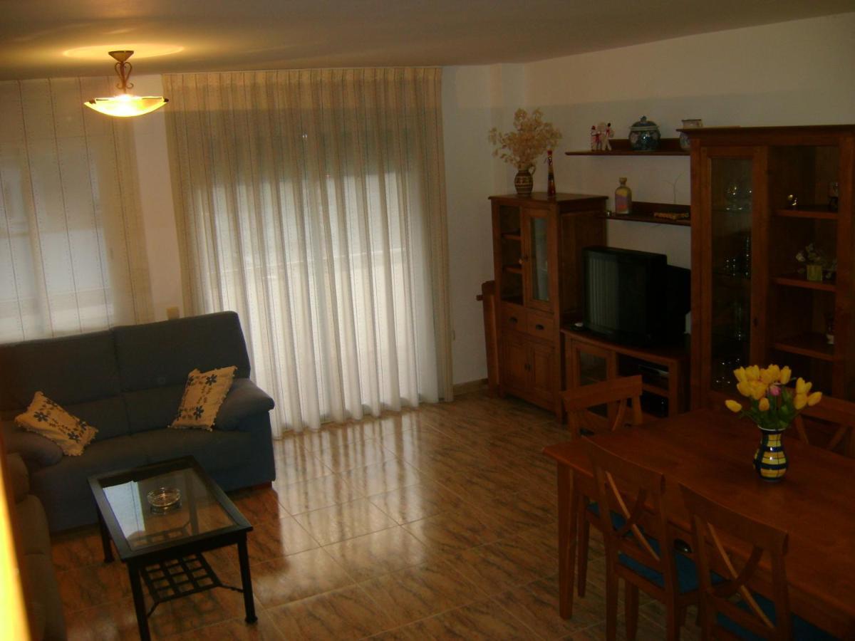 Apartamentos Pirineos Ordesa El Pueyo de Araguas Bilik gambar